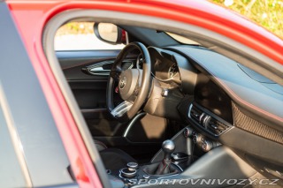 Alfa Romeo Giulia  2017