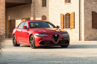 Alfa Romeo Giulia  2017