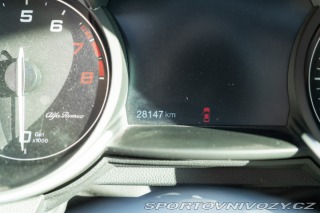 Alfa Romeo Giulia  2017