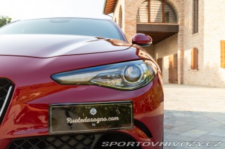 Alfa Romeo Giulia  2017