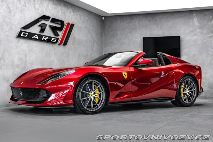 Ferrari 812 6,5 GTS V12, lift, karbon