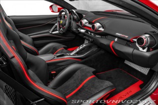 Ferrari 812 6,5 GTS V12, lift, karbon 2021