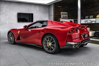 Ferrari 812 6,5 GTS V12, lift, karbon 2021