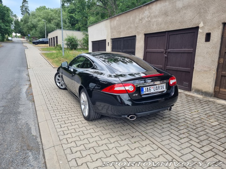 Jaguar XK 5.0 Coupé (model 2011) 2010