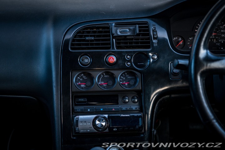 Nissan Skyline Skyline R33-Turbo manuál 1993