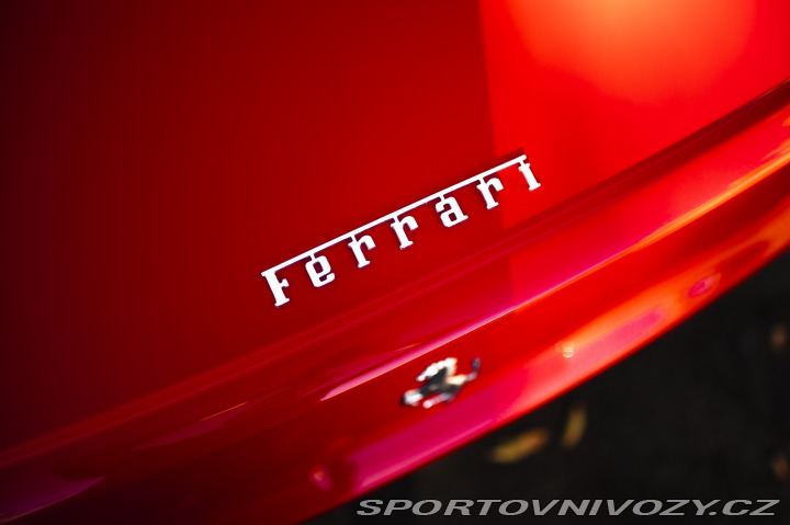 Ferrari 550 Maranello, V12, PRODÁNO 1997