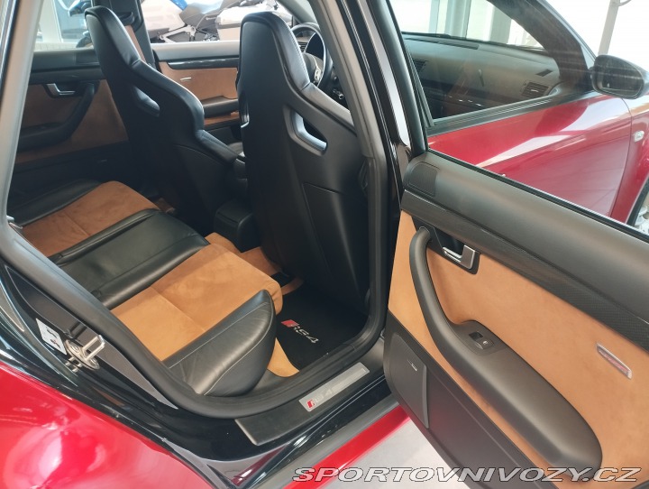 Audi RS4 2008