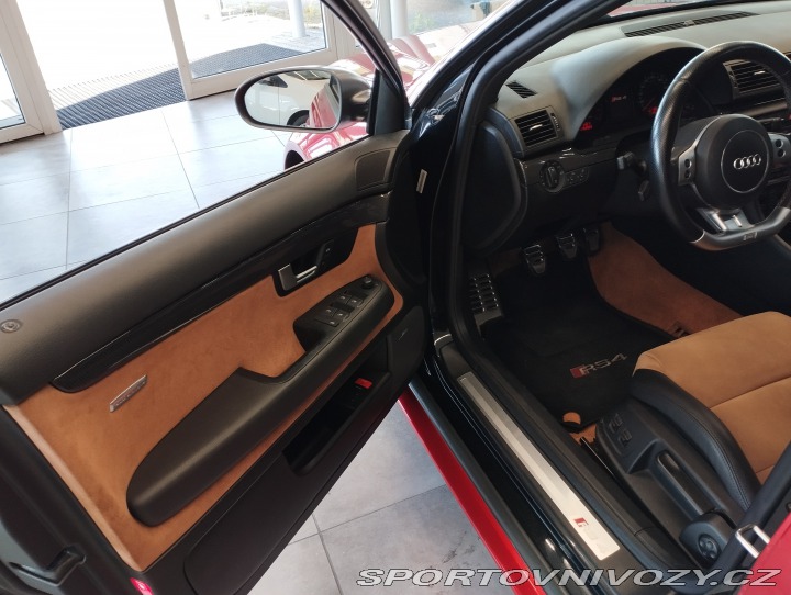 Audi RS4 2008