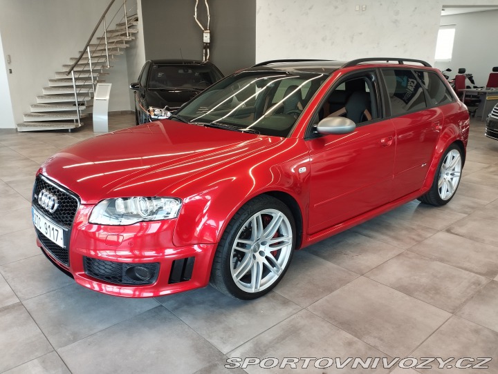 Audi RS4 2008