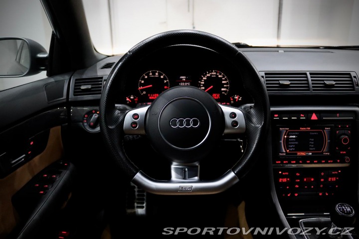 Audi RS4 2008