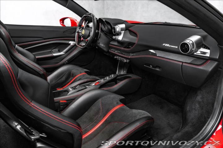 Ferrari F8 3,9 Spider V8, karbon, ka 2022