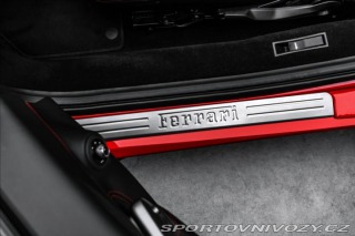 Ferrari F8 3,9 Spider V8, karbon, ka 2022