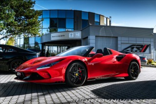 Ferrari F8 3,9 Spider V8, karbon, ka 2022