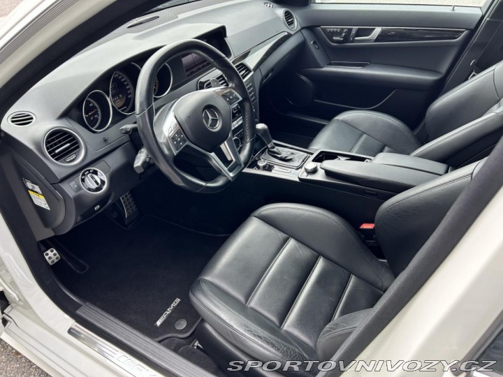 Mercedes-Benz C C 63 AMG 2011