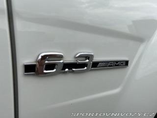 Mercedes-Benz C C 63 AMG 2011