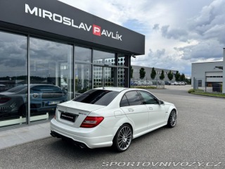 Mercedes-Benz C C 63 AMG 2011