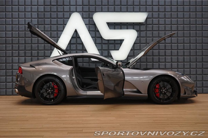Ferrari 812 Carbon Pas-Dis LIFT JBL Z 2018