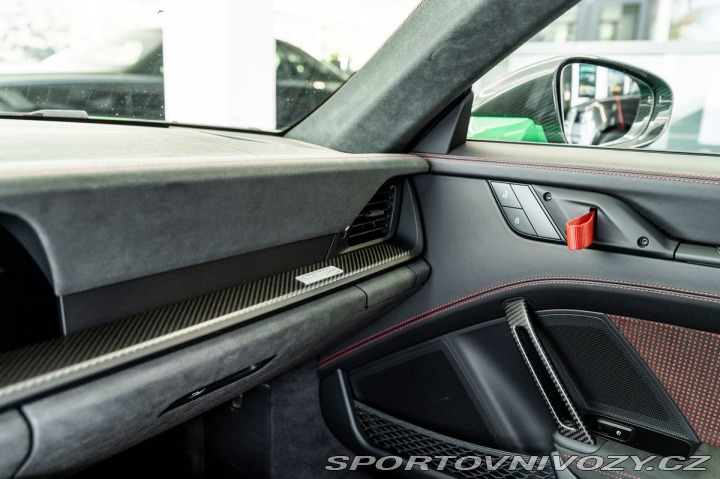 Porsche 911 GT3 RS/Weissach/Skladem 1800