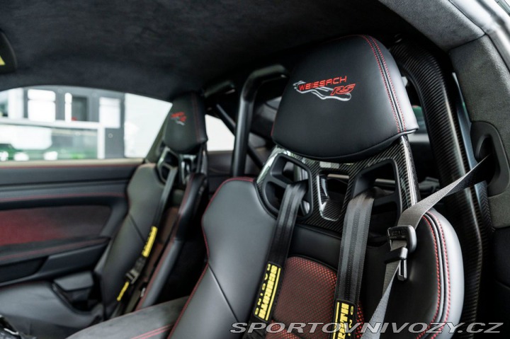 Porsche 911 GT3 RS/Weissach/Skladem 1800