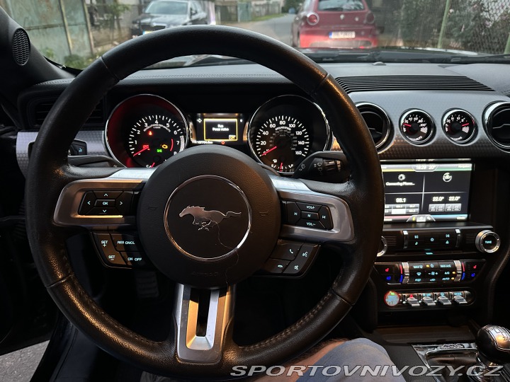 Ford Mustang 5.0 324KW US verze 2015
