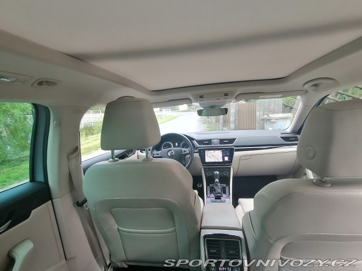 Škoda Superb 206 kW 2018