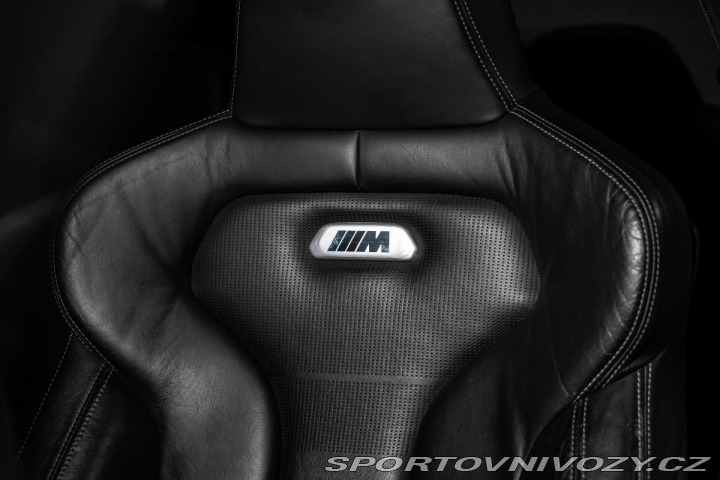 BMW M4 H&K/HUD/NAVI/KAMERA/L 2016