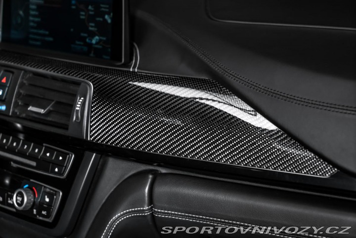 BMW M4 H&K/HUD/NAVI/KAMERA/L 2016