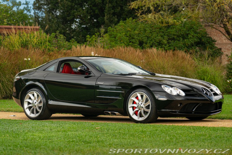 Mercedes-Benz SLR 