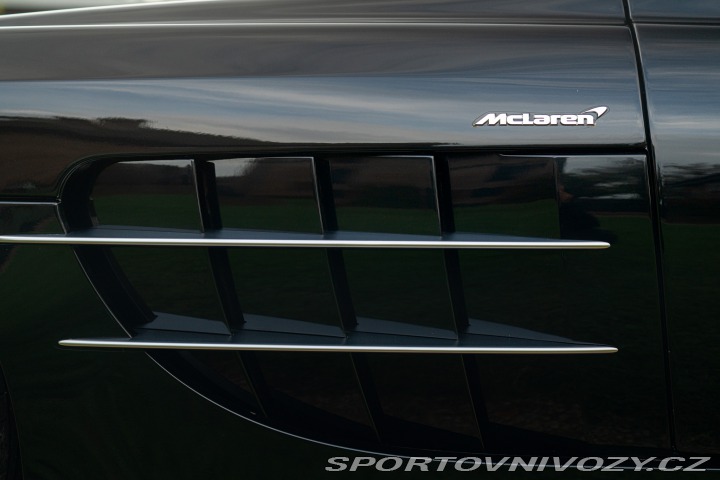 Mercedes-Benz SLR 2006