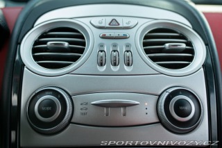 Mercedes-Benz SLR  2006