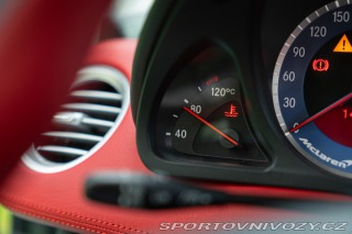 Mercedes-Benz SLR  2006