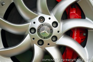 Mercedes-Benz SLR  2006