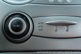 Mercedes-Benz SLR  2006