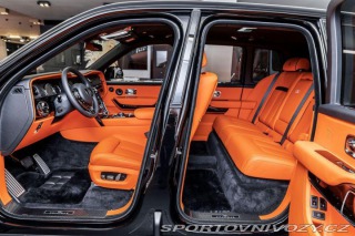 Rolls Royce Cullinan  2023