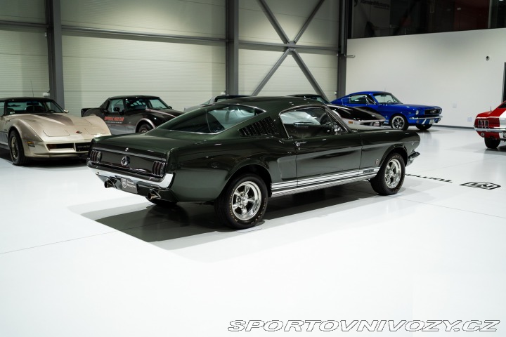 Ford Mustang Fastback, MAN, V8, V ČR 1965