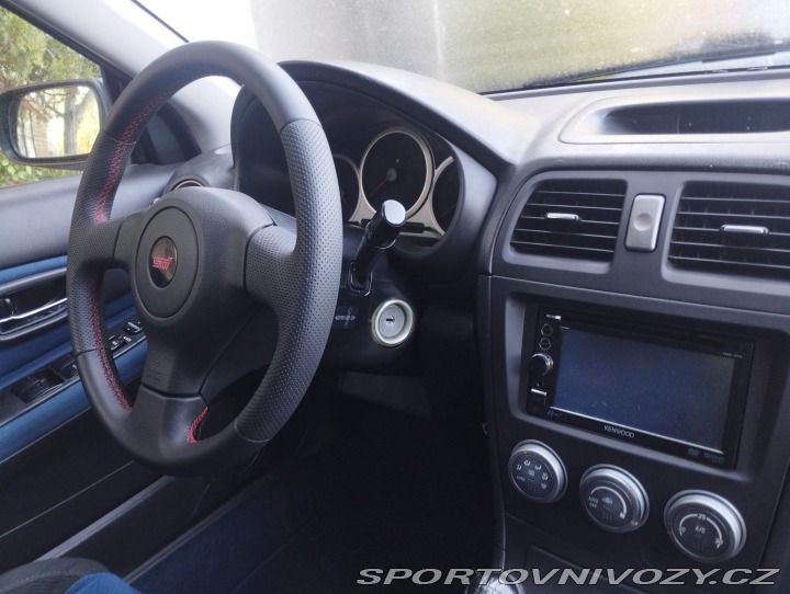 Subaru Impreza STi 2004 Widetrack krásná 2004