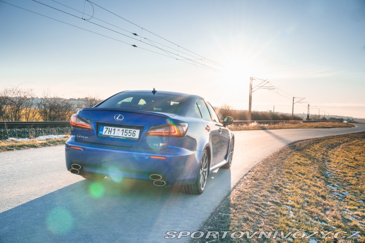 Lexus IS IS-F 2011