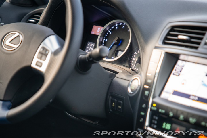 Lexus IS IS-F 2011