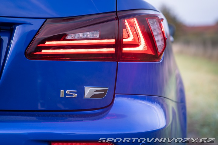 Lexus IS IS-F 2011