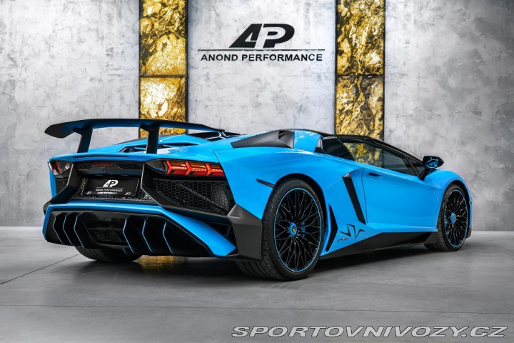 Lamborghini Aventador SV Roadster AKRAPOVIC/KAR 2016