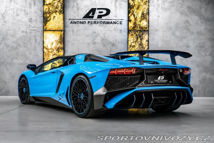 Lamborghini Aventador SV Roadster AKRAPOVIC/KAR 2016