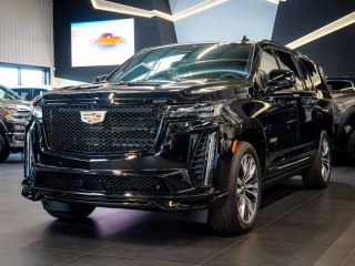   Cadillac Escalade 6.2 V Supercharged 682HP