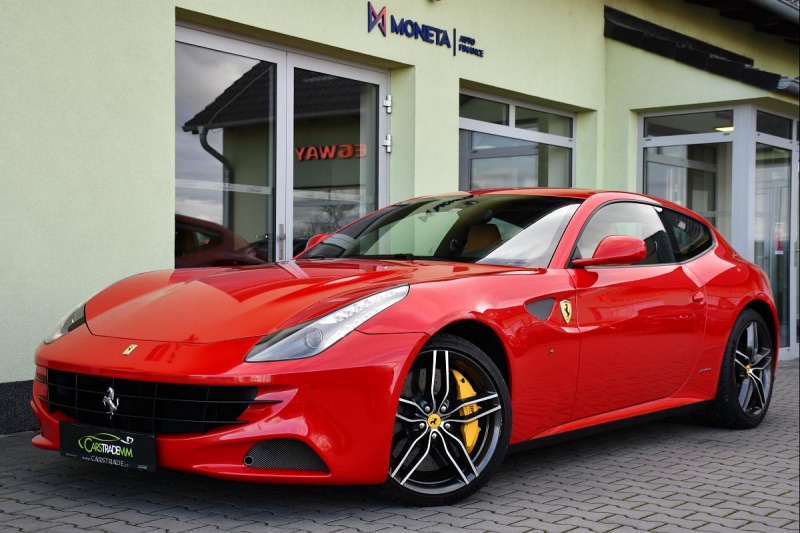 Ferrari FF 6.3 486kW V12 REZERVACE