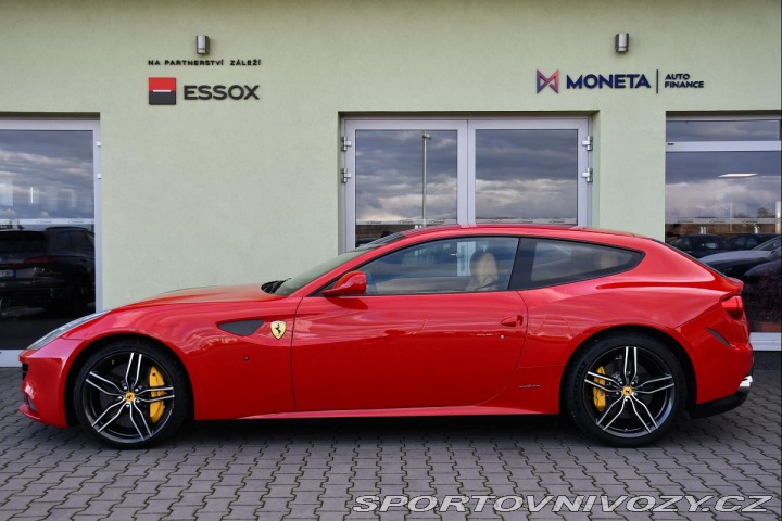 Ferrari FF 6.3 486kW V12 REZERVACE 2013