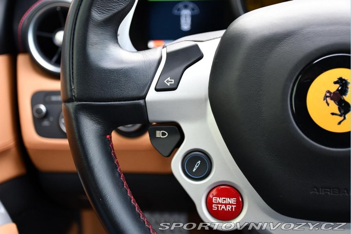 Ferrari FF 6.3 486kW V12 REZERVACE 2013