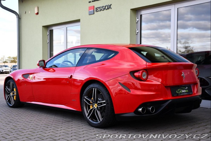 Ferrari FF 6.3 486kW V12 REZERVACE 2013