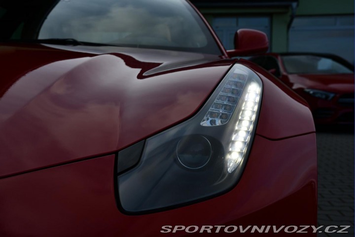 Ferrari FF 6.3 486kW V12 REZERVACE 2013