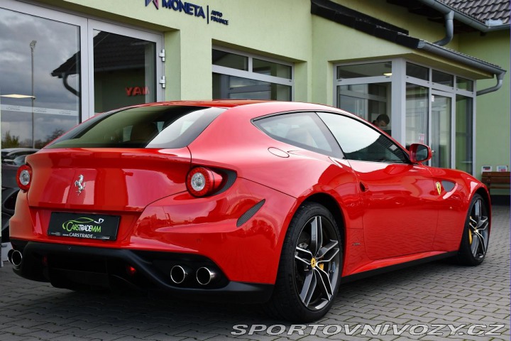 Ferrari FF 6.3 486kW V12 REZERVACE 2013