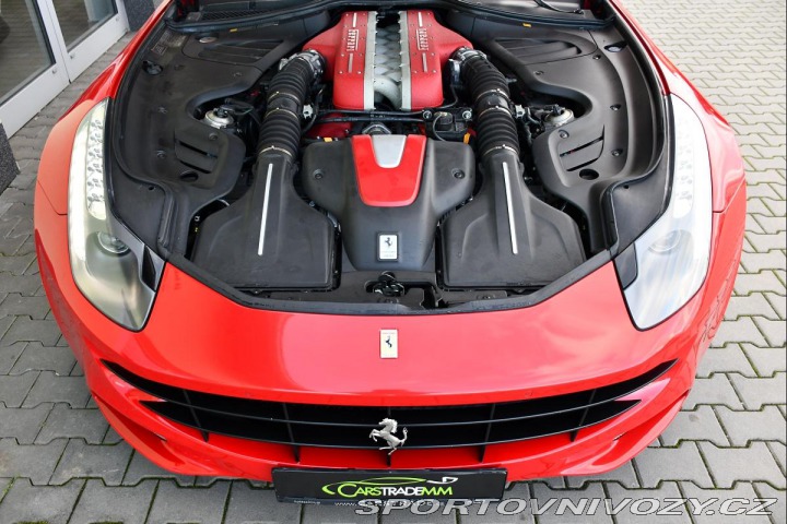 Ferrari FF 6.3 486kW V12 REZERVACE 2013