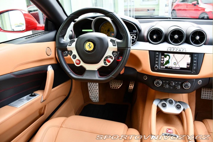 Ferrari FF 6.3 486kW V12 REZERVACE 2013